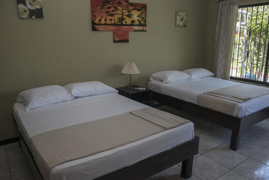 Pacific Paradise Resort Quepos Buitenkant foto