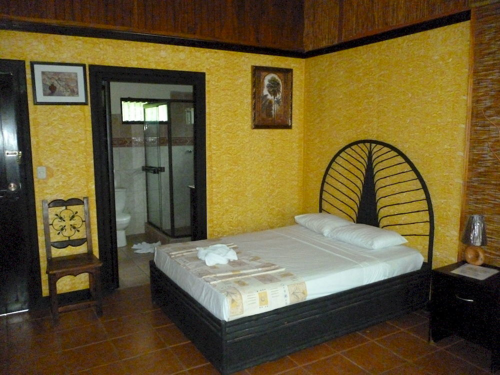 Pacific Paradise Resort Quepos Buitenkant foto