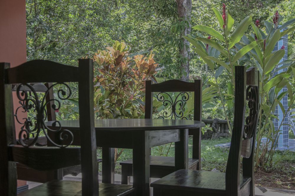 Pacific Paradise Resort Quepos Buitenkant foto