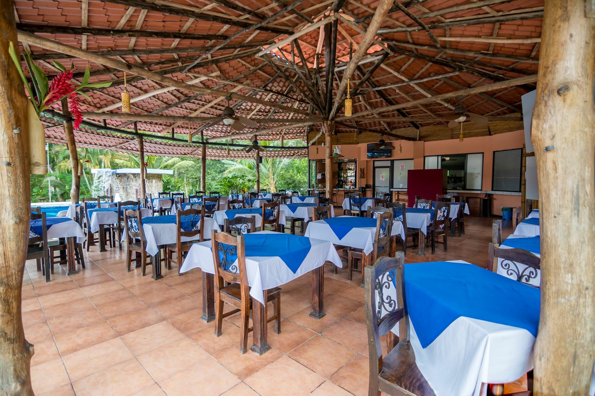 Pacific Paradise Resort Quepos Buitenkant foto